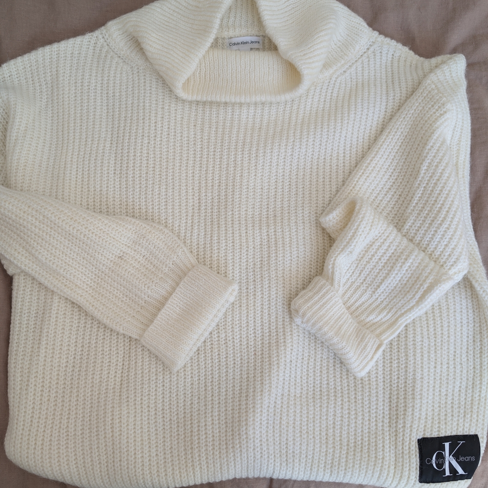 Cream Ribbed Turtleneck Sweater